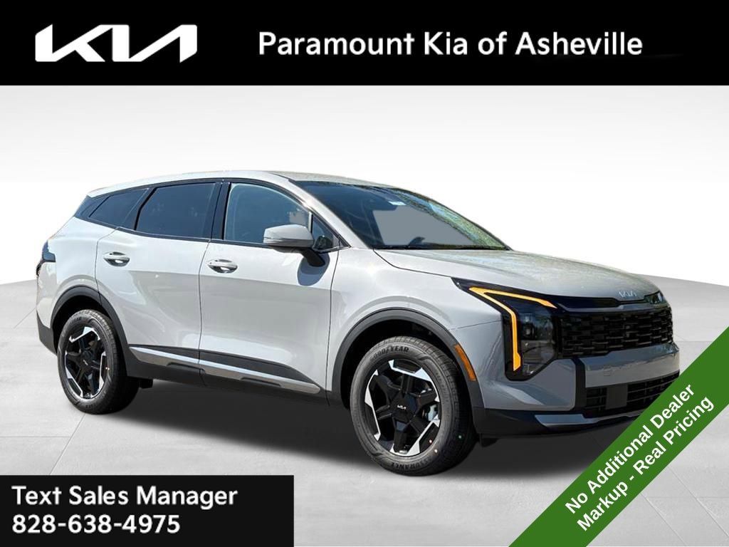 New 2026 Kia Sportage S image 1