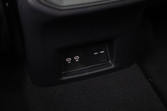 New 2026 Volkswagen Atlas Cross Sport SEL image 24