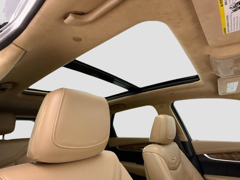 Used 2024 Cadillac XT5 Premium Luxury w/ Platinum Package FWD image 16