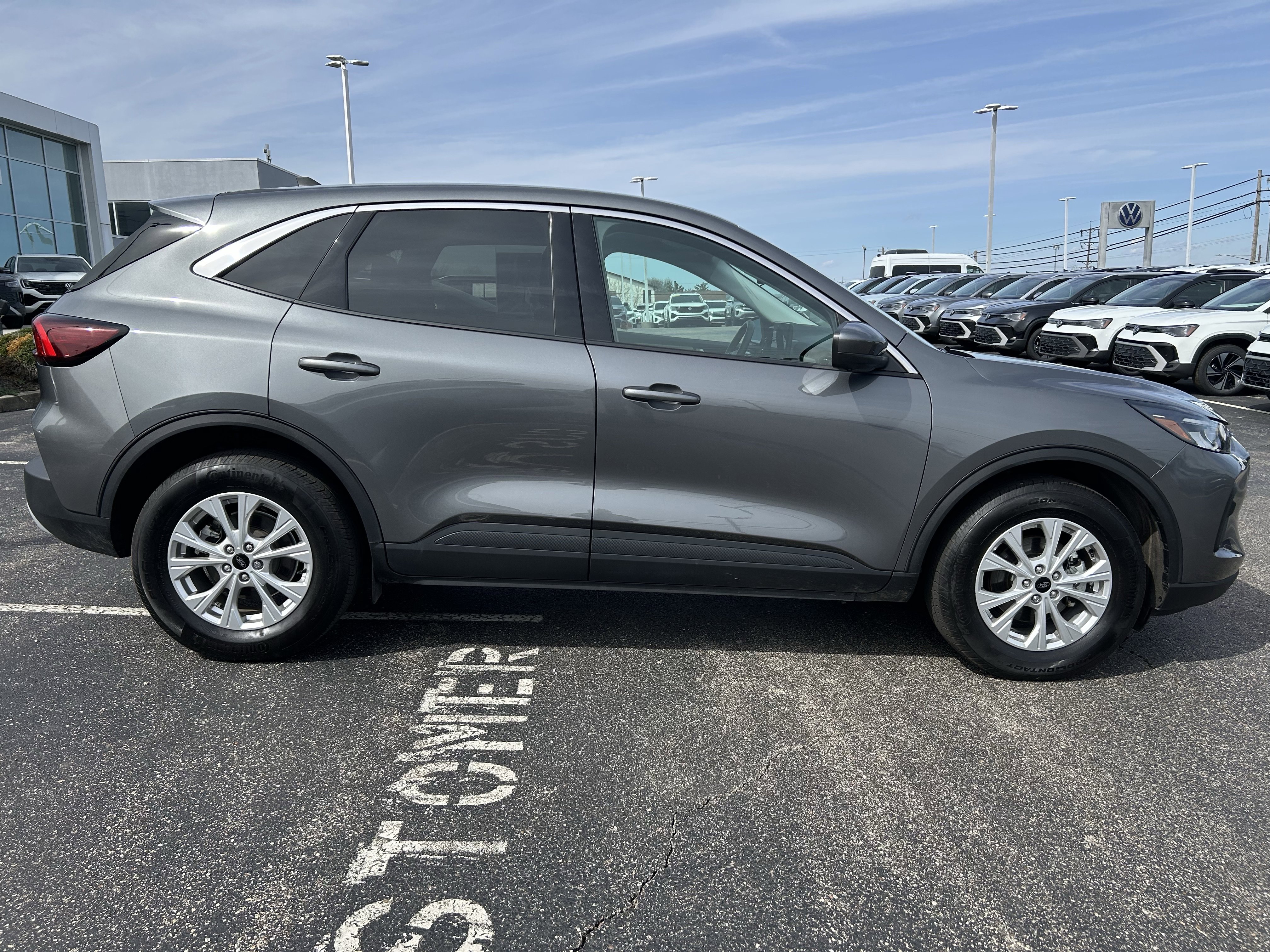 Used 2023 Ford Escape Active image 8