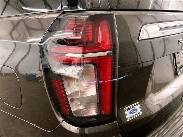 Used 2021 Chevrolet Suburban LT w/ Rear Media and Nav Package AWD/4WD image 29