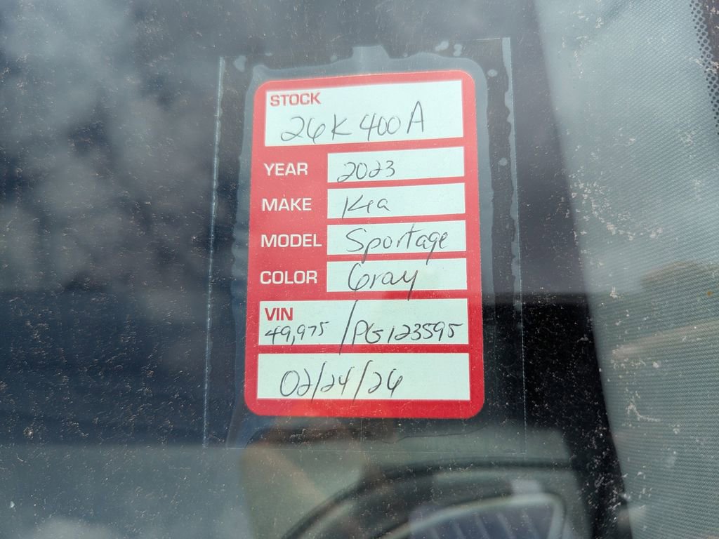 Certified 2023 Kia Sportage EX image 9