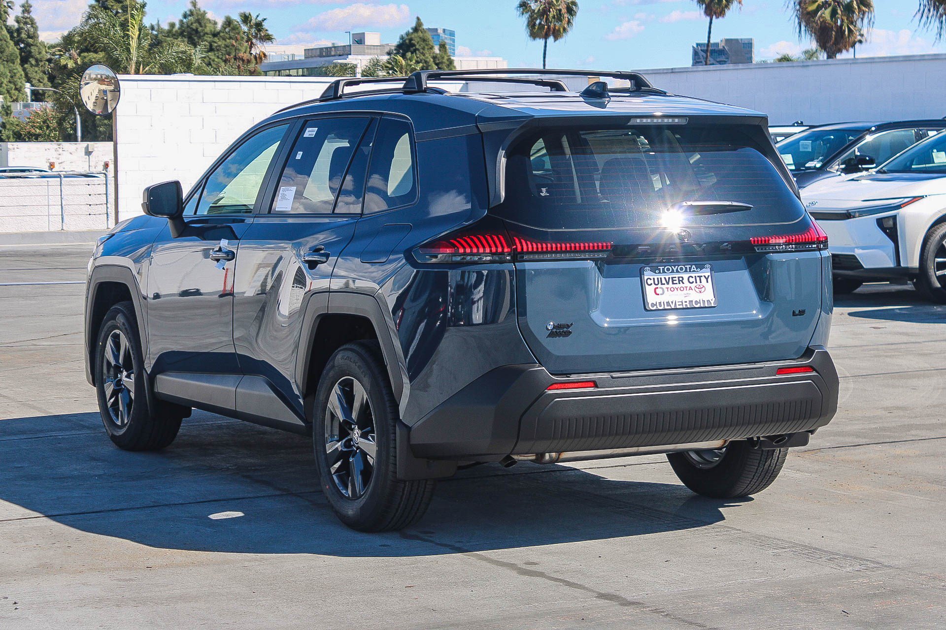 New 2026 Toyota RAV4 LE AWD/4WD image 7