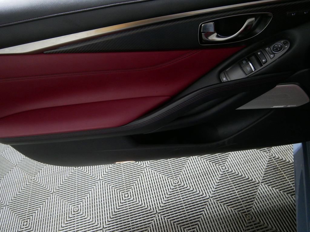 Used 2022 INFINITI Q60 Red Sport 400 image 16