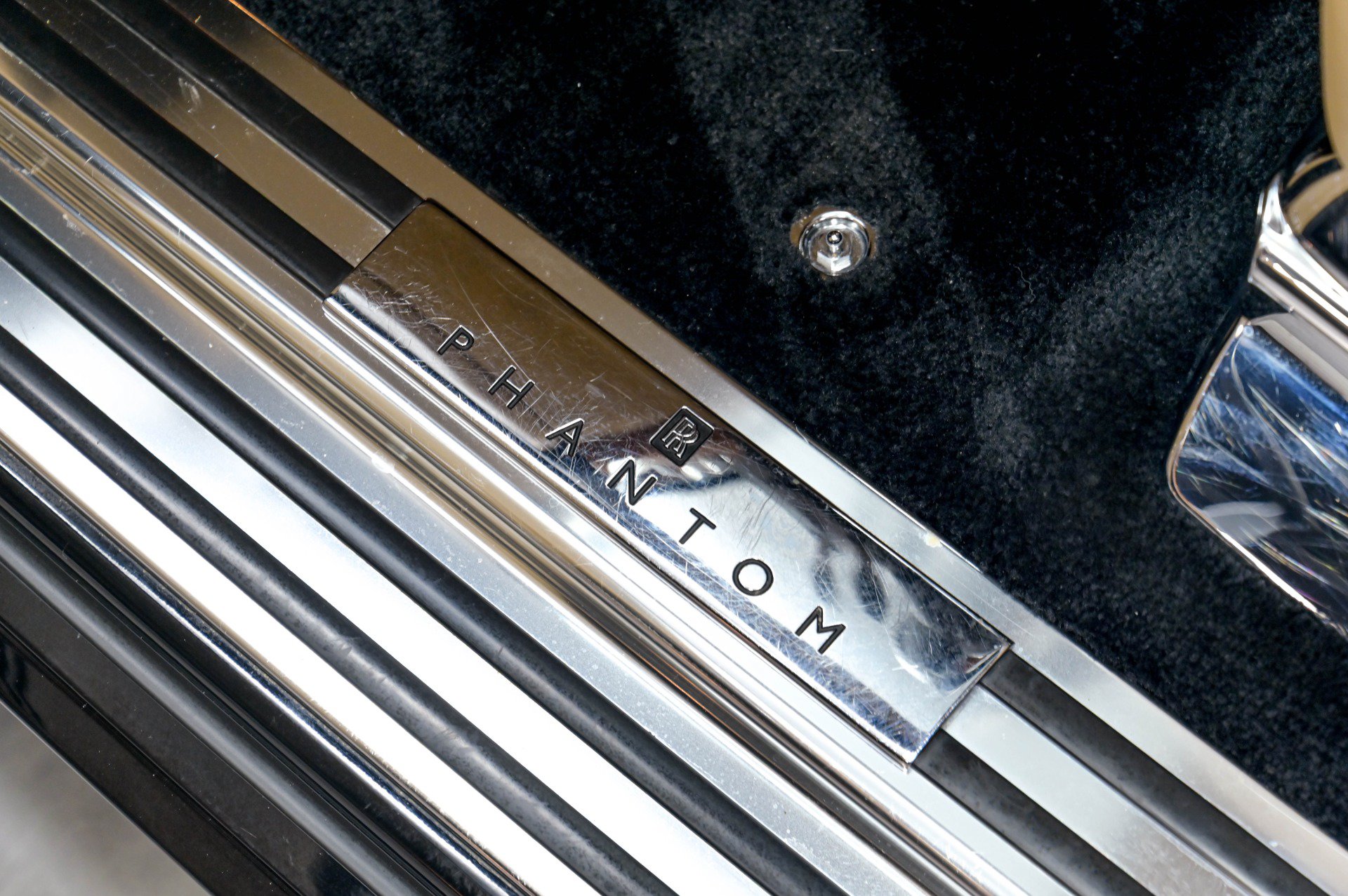 Used 2013 Rolls-Royce Phantom Sedan RWD image 76