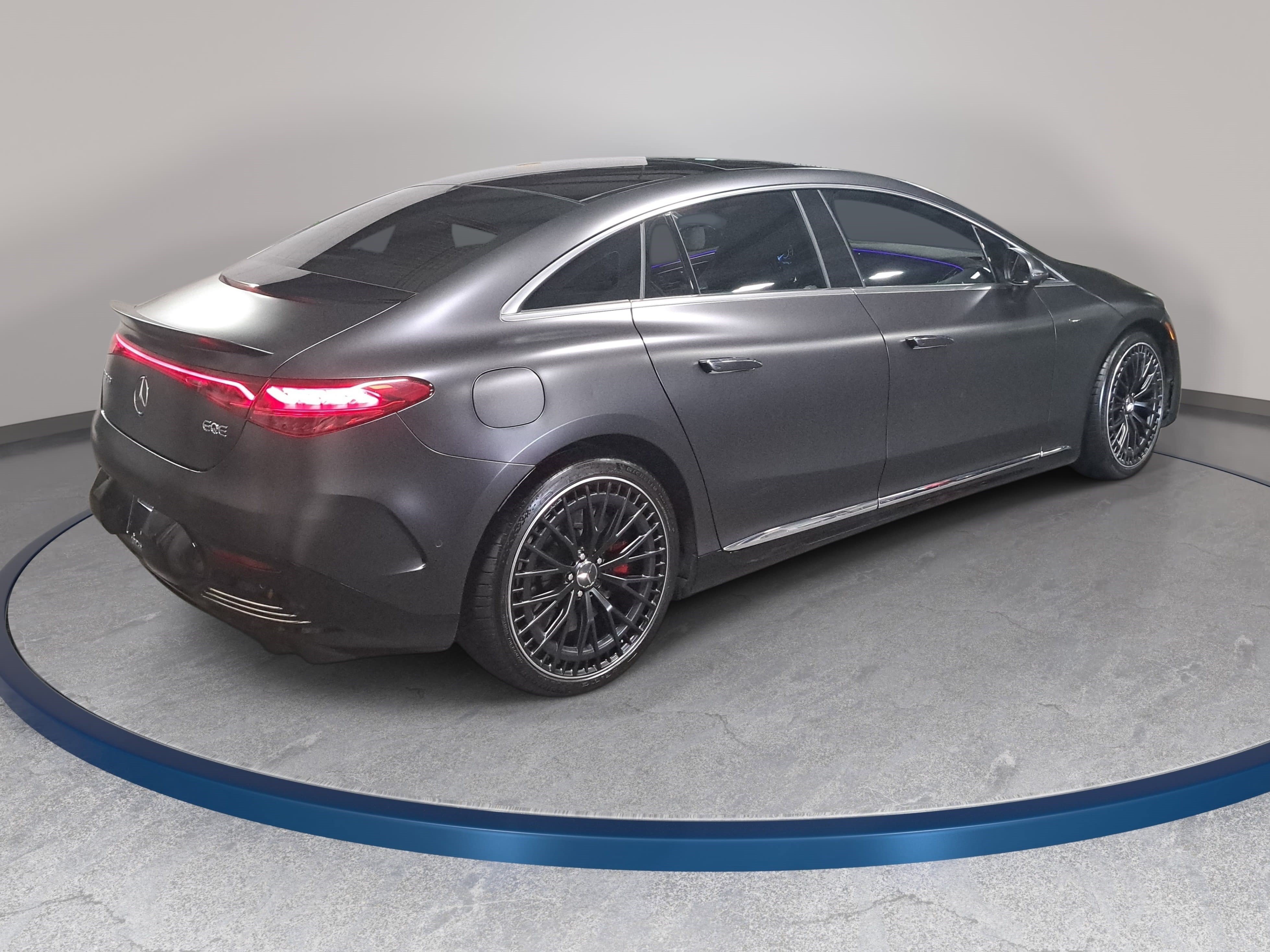 Used 2023 Mercedes-Benz EQE AMG 4MATIC Sedan image 5