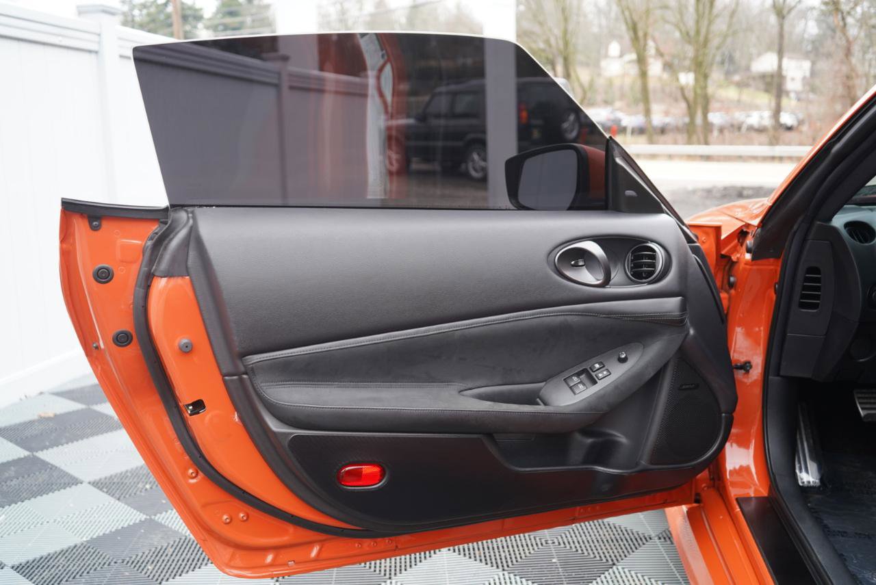 Used 2024 Nissan Z Performance w/ Heritage Edition image 16