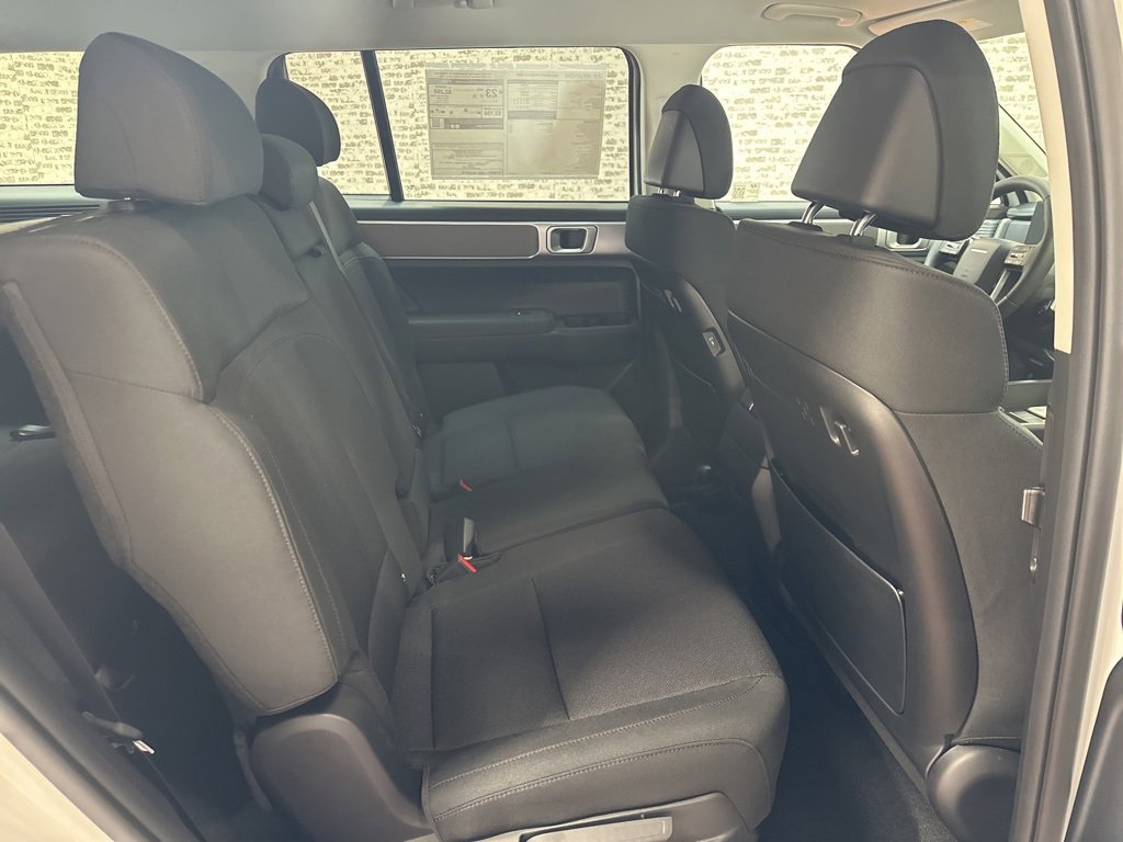 New 2026 Hyundai Santa Fe SE image 12