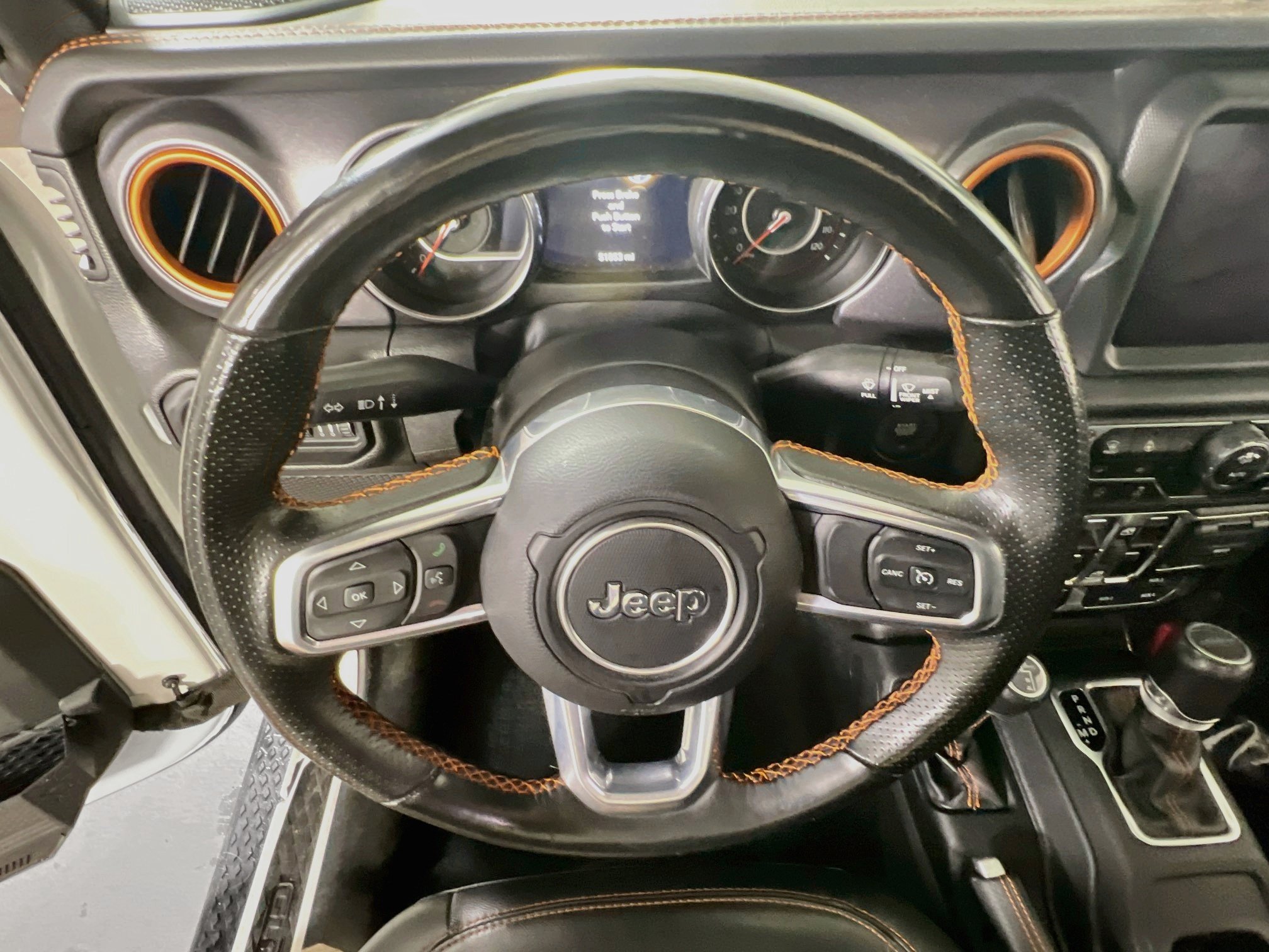Used 2022 Jeep Gladiator Mojave w/ LED Lighting Group AWD/4WD image 11