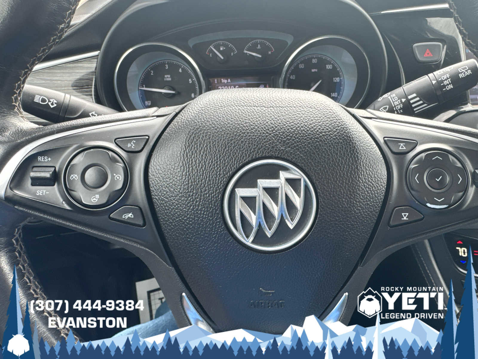 Used 2018 Buick Envision Essence AWD/4WD image 25