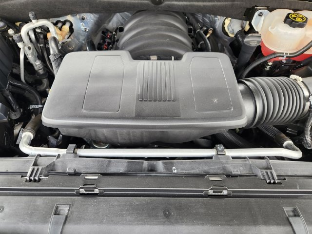 Used 2023 Chevrolet Tahoe Z71 w/ Luxury Package AWD/4WD image 30