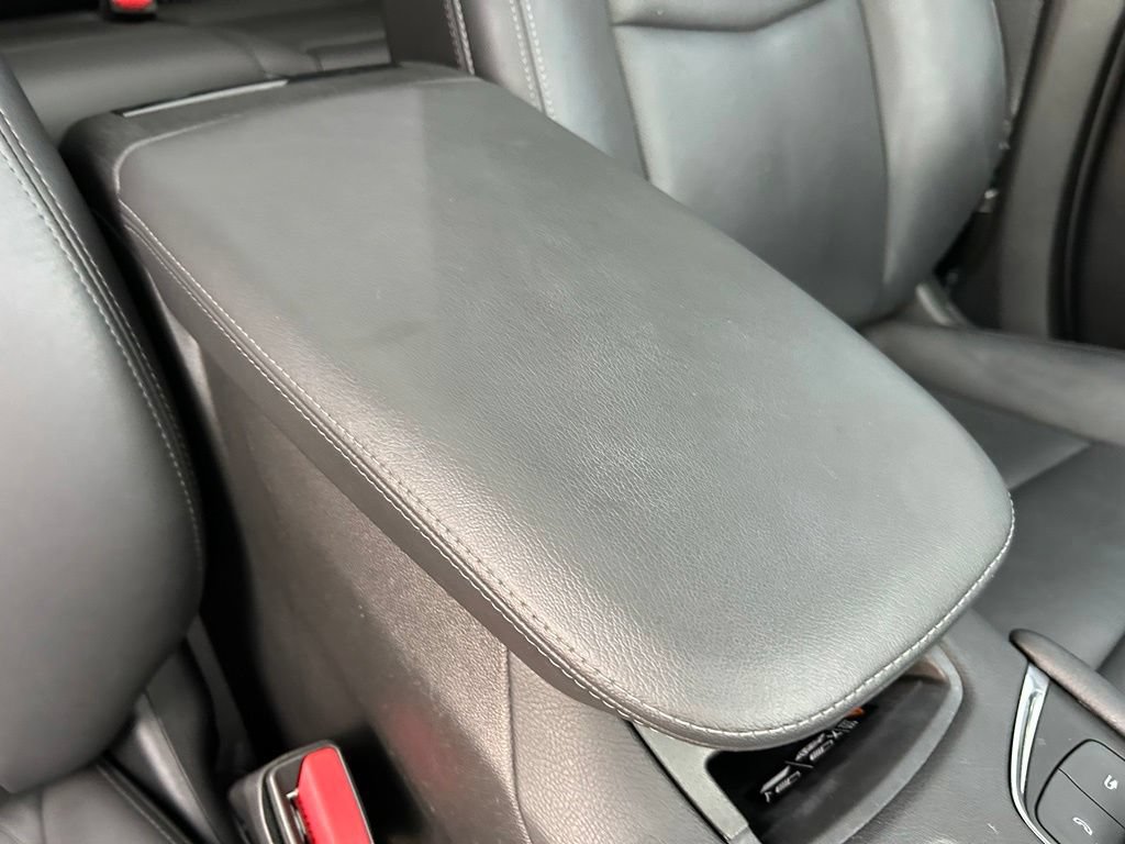 Used 2024 Cadillac XT5 Sportv w/ Technology Package AWD/4WD image 48