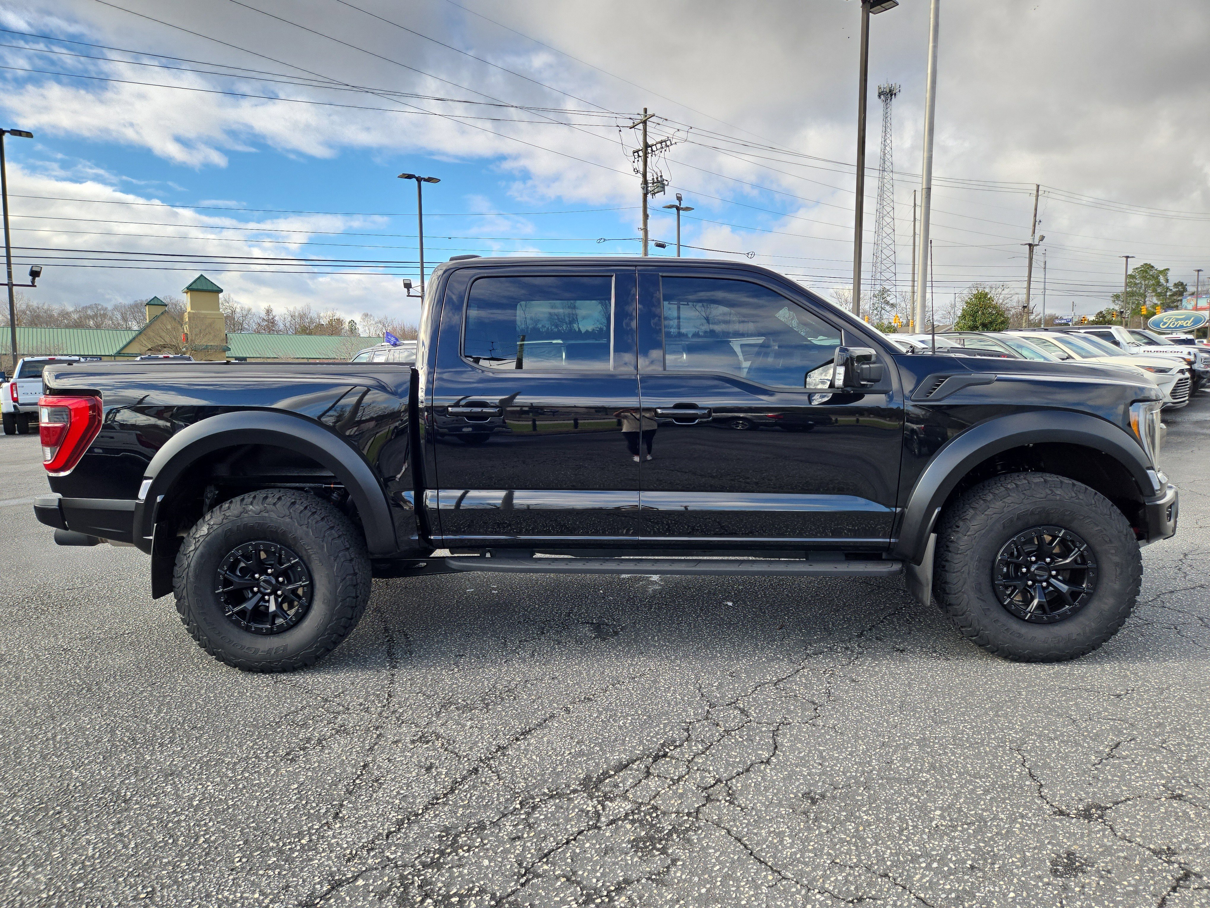 Used 2023 Ford F150 Raptor w/ Equipment Group 802A Raptor R image 6