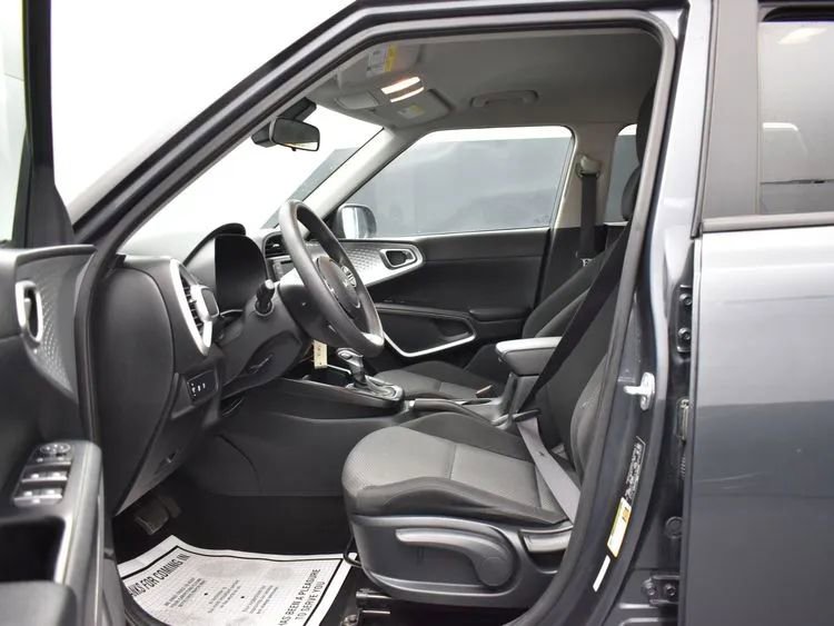 Used 2023 Kia Soul LX w/ Option Group 015 image 14