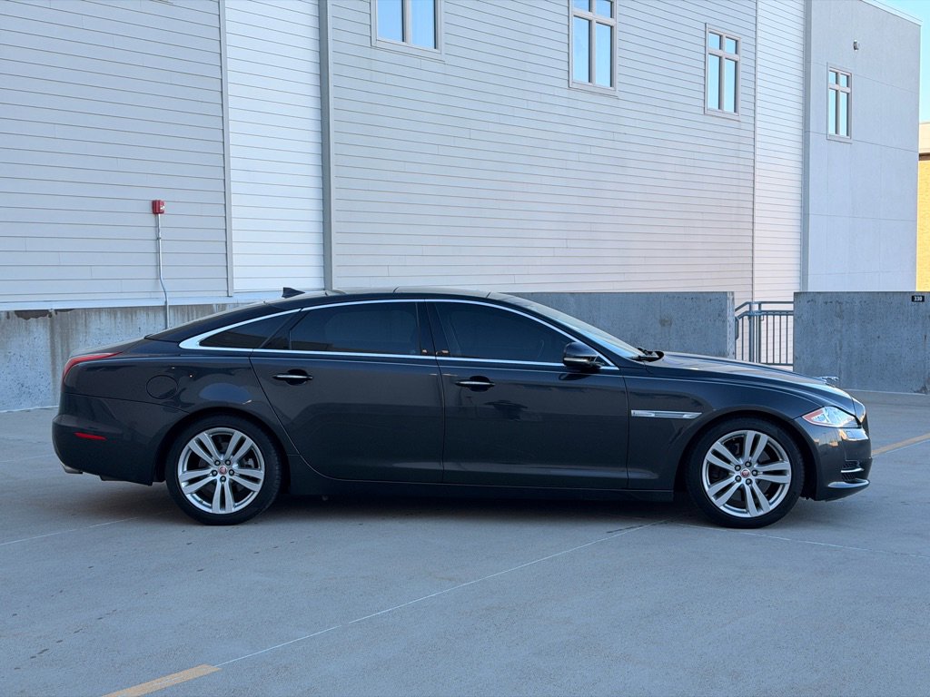Used 2014 Jaguar XJ L Portfolio image 8
