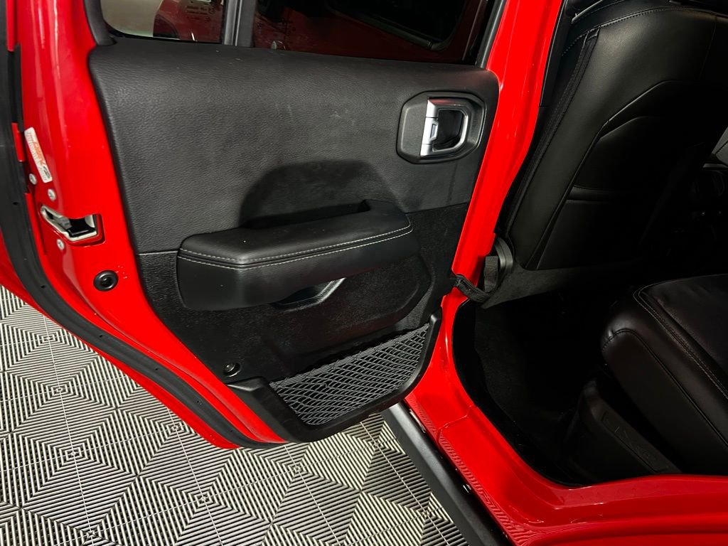 Used 2022 Jeep Wrangler Unlimited Sahara w/ Cold Weather Group image 26