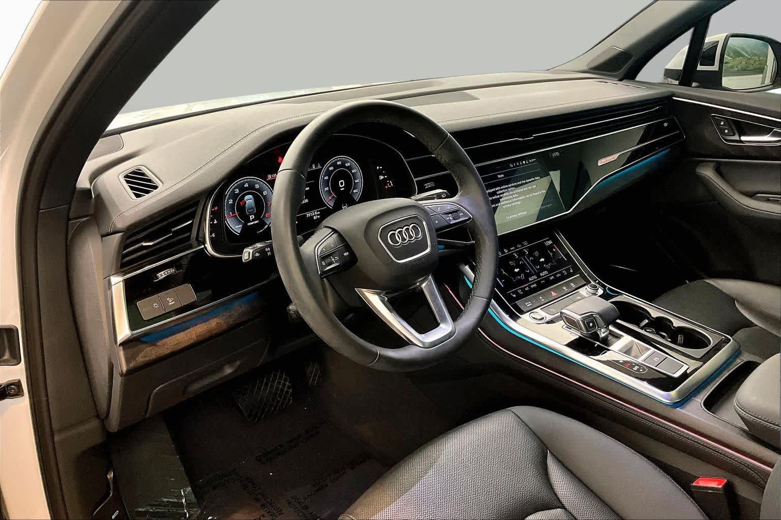 Used 2023 Audi Q7 2.0T Premium Plus w/ Premium Plus Package AWD/4WD image 18