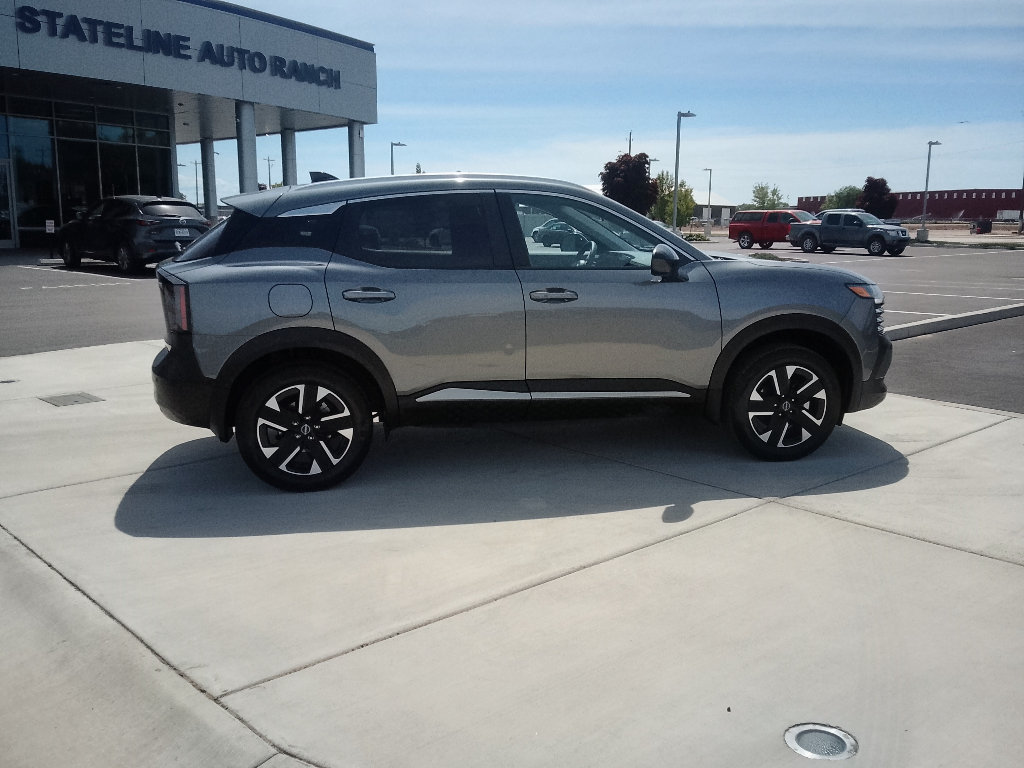 Used 2026 Nissan Kicks SV w/ Cold Weather Package AWD/4WD image 2