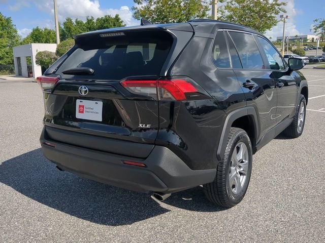 Certified 2022 Toyota RAV4 XLE w/ Convenience Package image 4