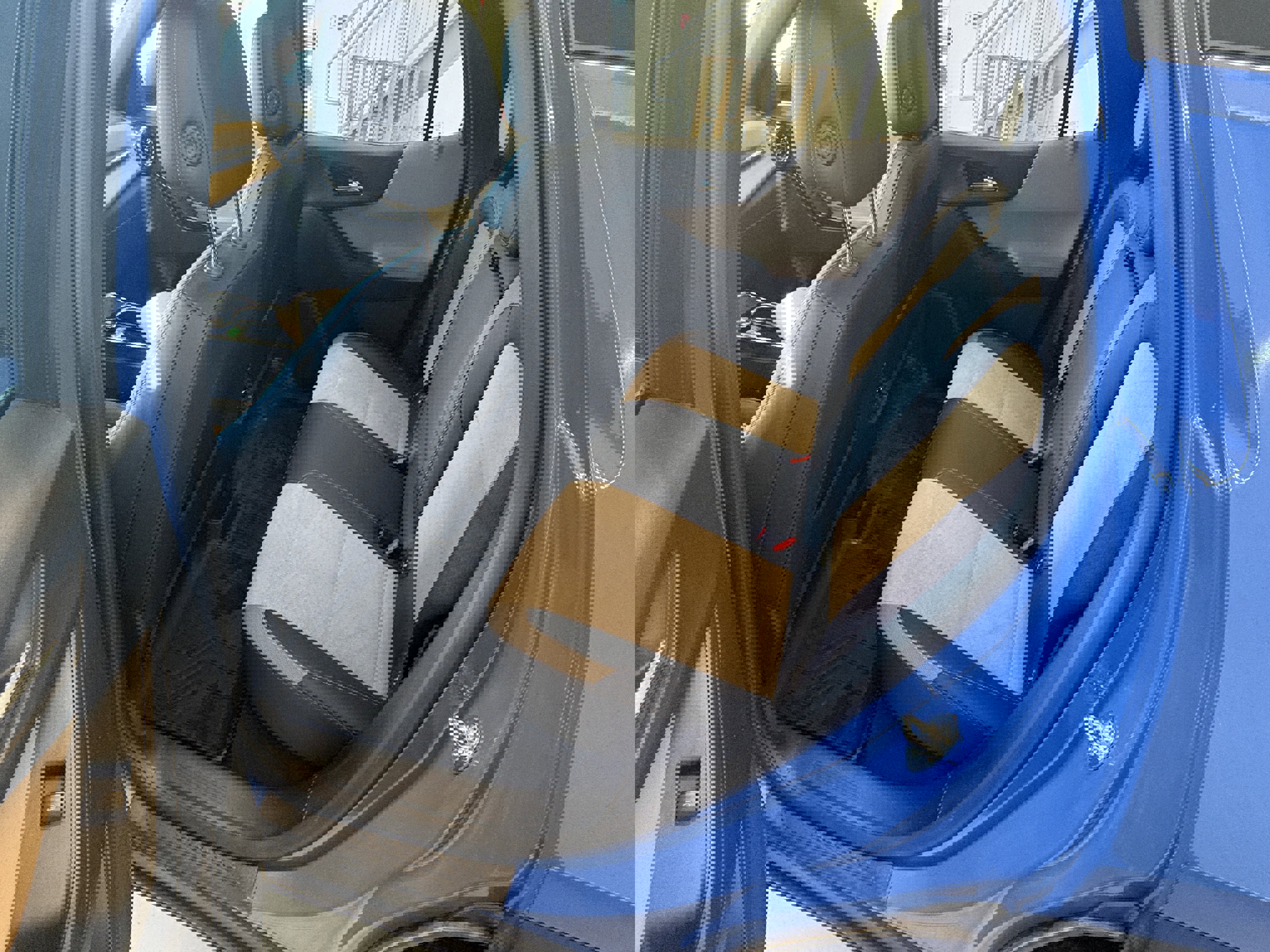 Used 2025 Chevrolet Equinox ACTIV w/ Safety and Technology Package image 10