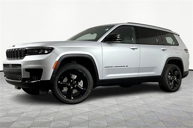 New 2025 Jeep Grand Cherokee L Altitude image 1