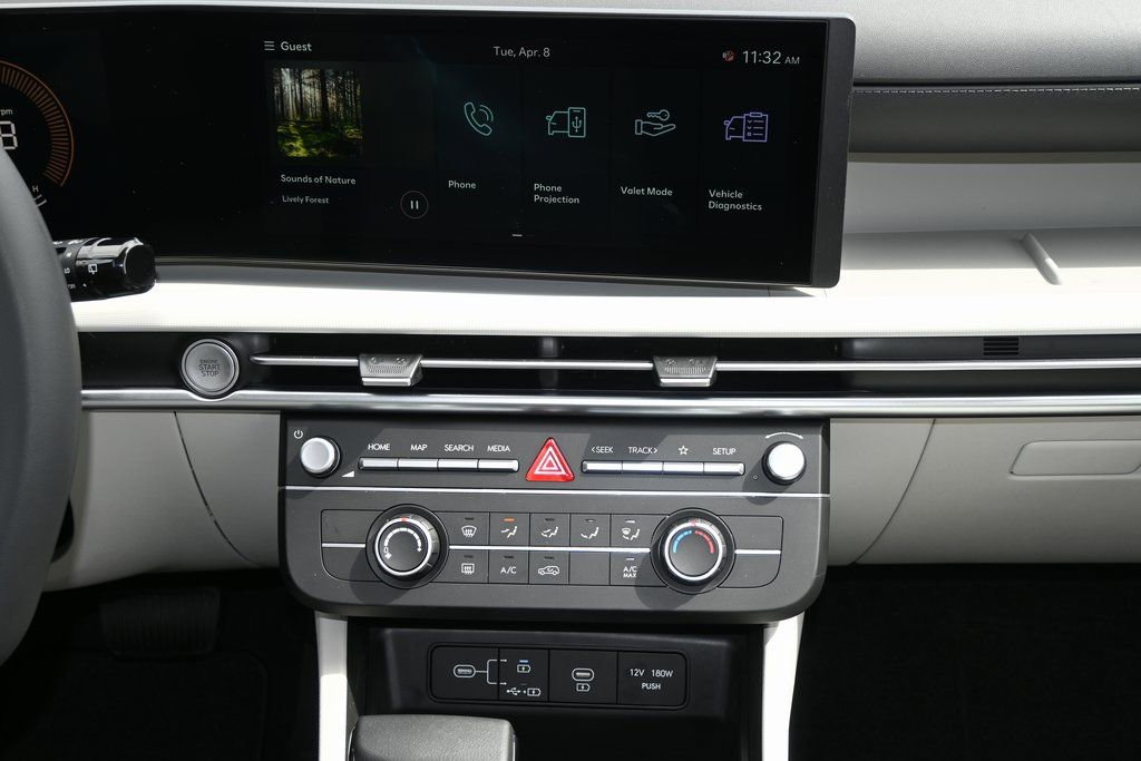 Used 2025 Hyundai Tucson SE AWD/4WD image 15