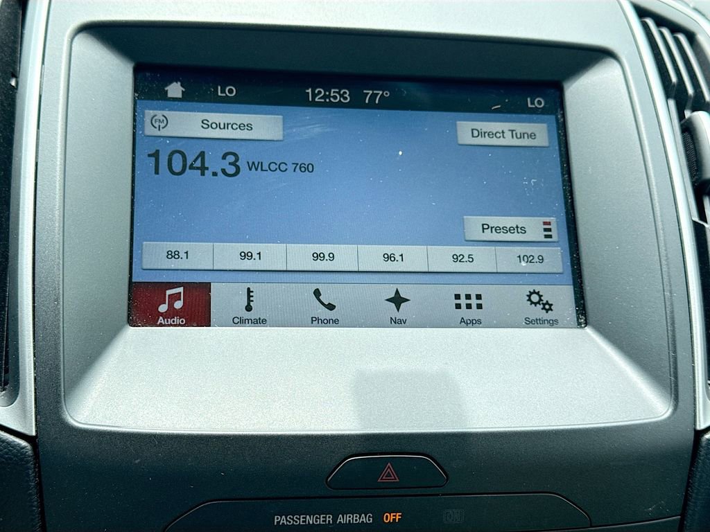 Used 2017 Ford Edge SEL w/ Equipment Group 201A FWD image 31