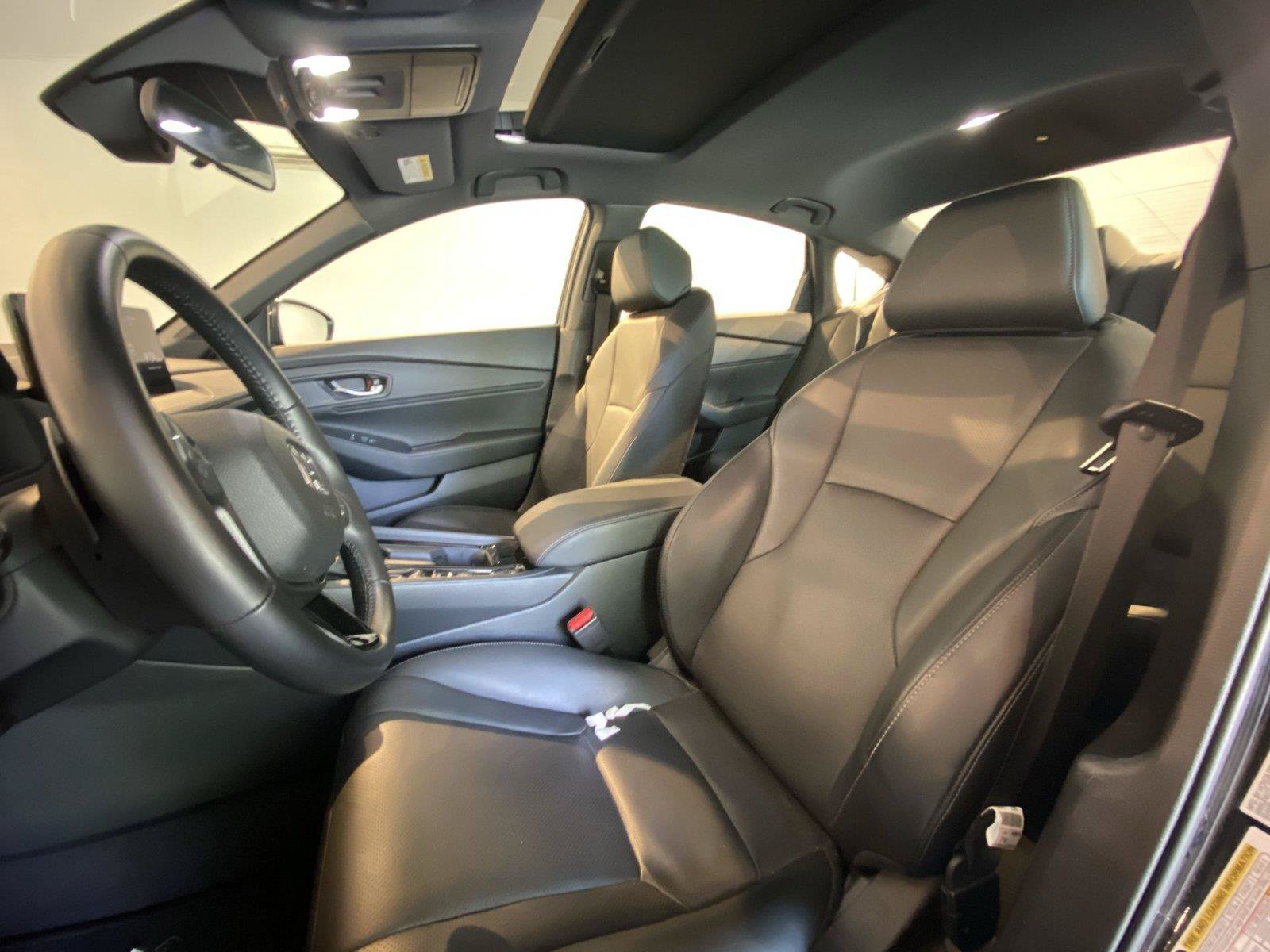 Used 2023 Honda Accord Sport image 13