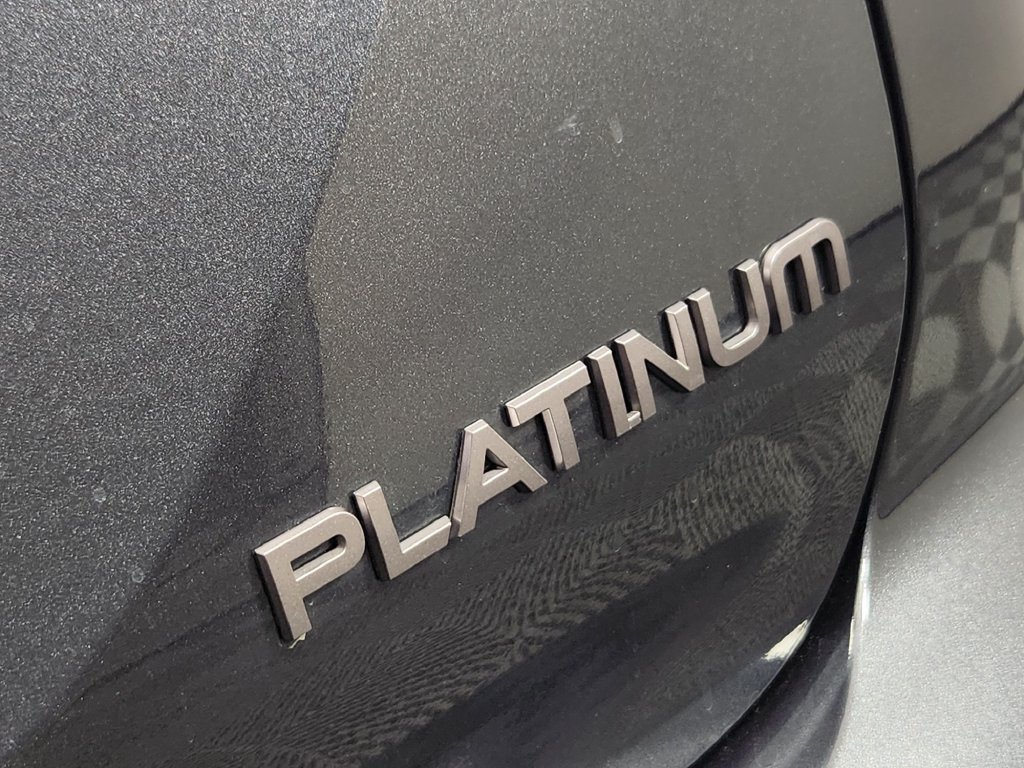Used 2026 Nissan Rogue Platinum w/ Family Package AWD/4WD image 11