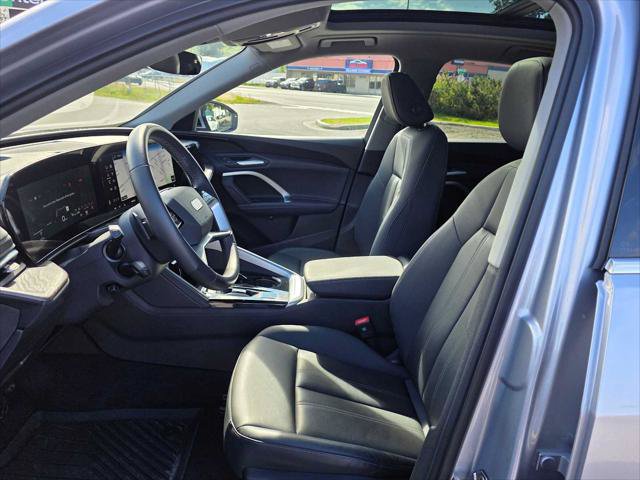 Used 2025 Audi Q5 Premium w/ Convenience Package AWD/4WD image 20