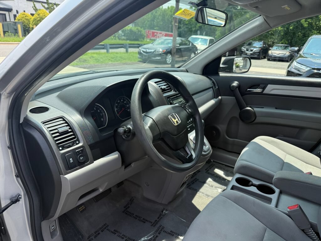 Used 2011 Honda CR-V LX image 10