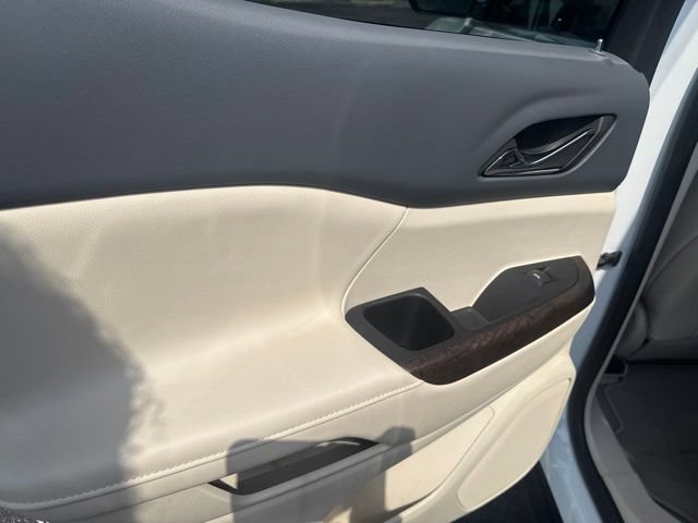 Used 2023 GMC Acadia Denali AWD/4WD image 23