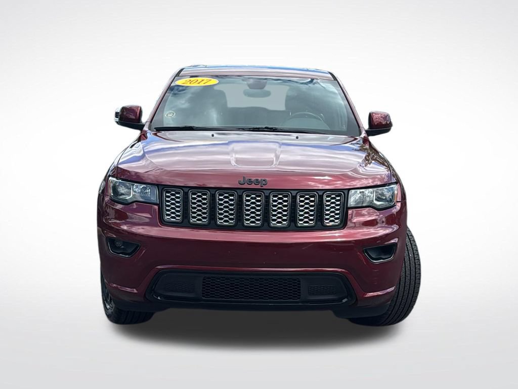 Used 2017 Jeep Grand Cherokee Altitude AWD/4WD video 2