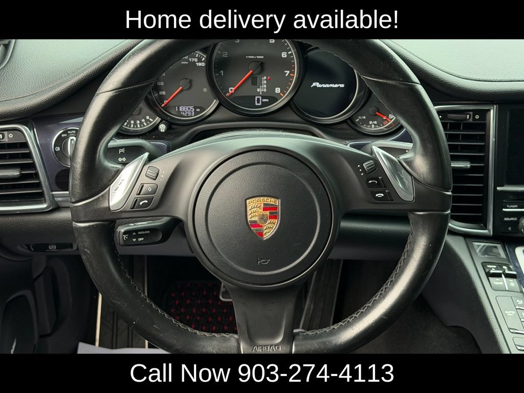 Used 2015 Porsche Panamera RWD image 16