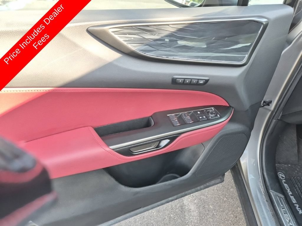 Used 2024 Lexus NX 250 FWD image 8