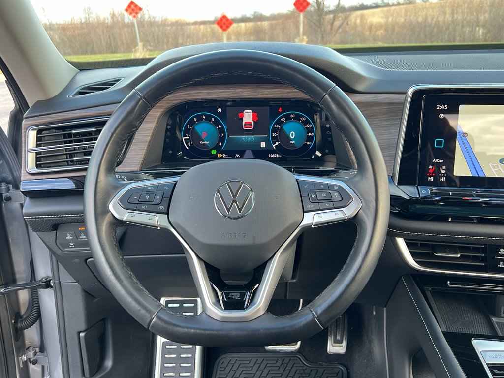 Used 2024 Volkswagen Atlas SEL Premium R-Line image 31
