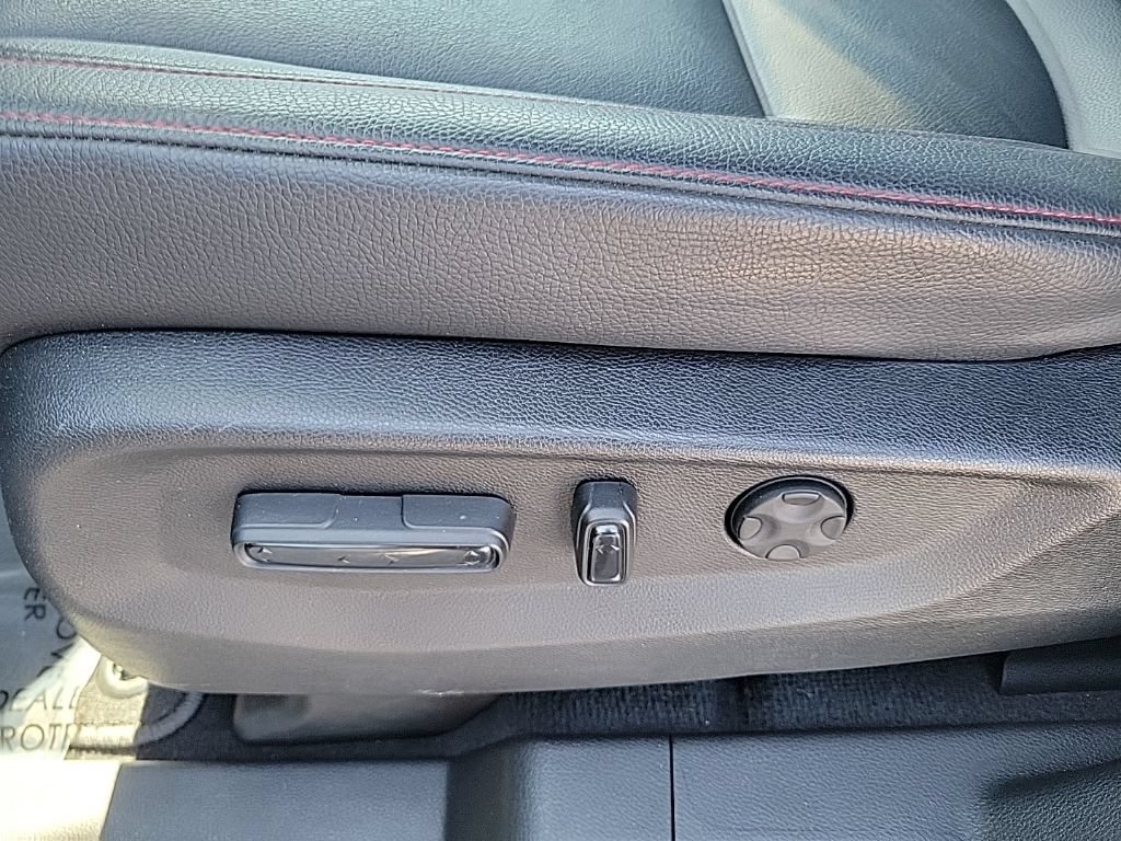 Used 2025 Honda Odyssey Sport-L image 18