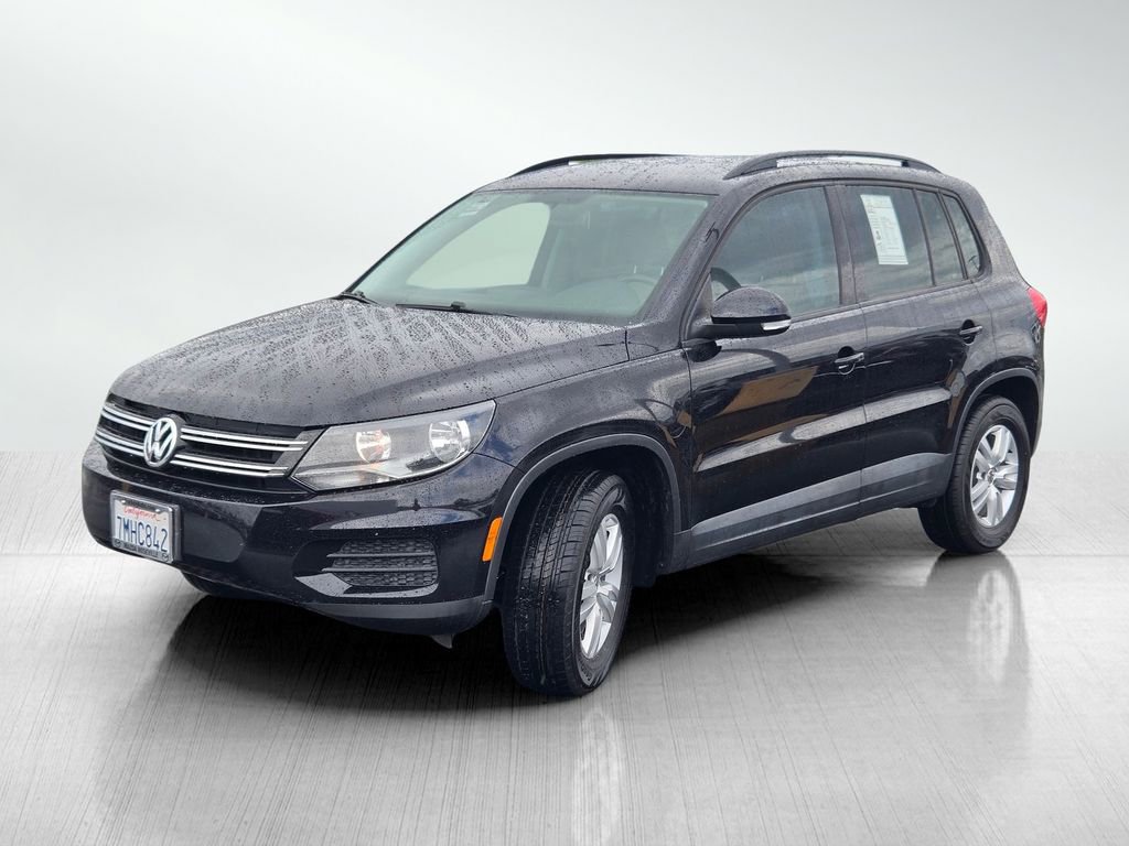 Used 2016 Volkswagen Tiguan S image 8