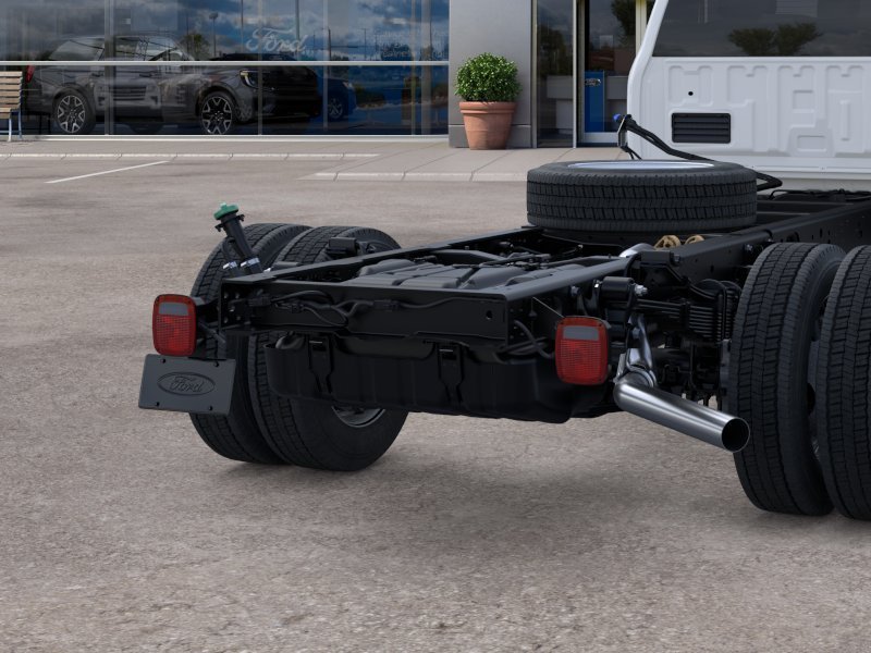 New 2025 Ford F450 XL RWD image 46