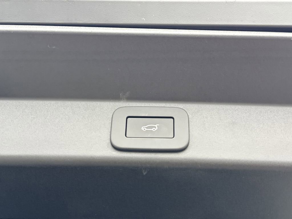 New 2026 Land Rover Range Rover Sport Dynamic SE image 13