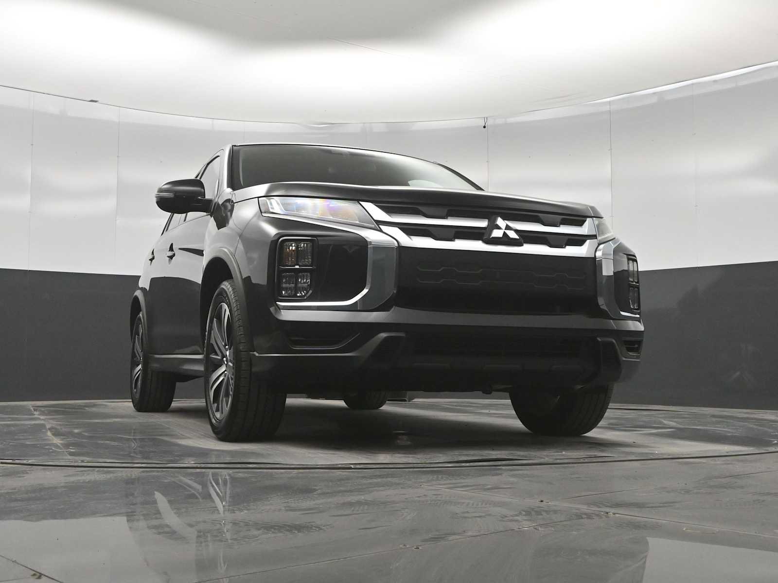 Used 2022 Mitsubishi Outlander Sport SE FWD image 34
