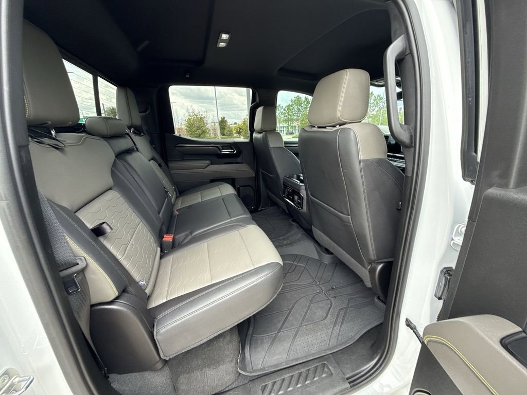 Used 2022 Chevrolet Silverado 1500 ZR2 image 17