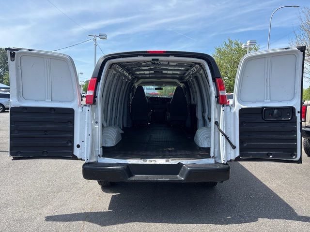 Used 2021 Chevrolet Express 2500 Extended w/ Driver Convenience Package RWD image 22