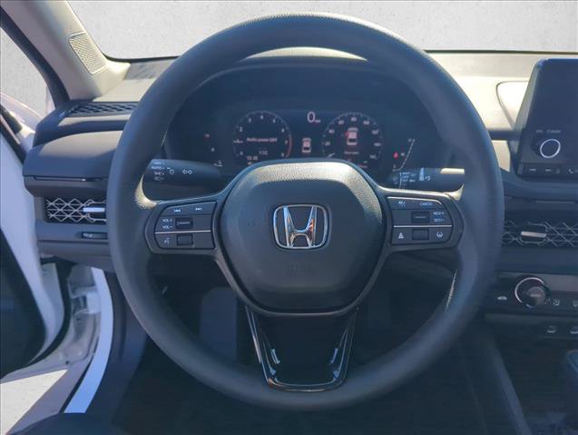 Used 2025 Honda Accord SE image 12
