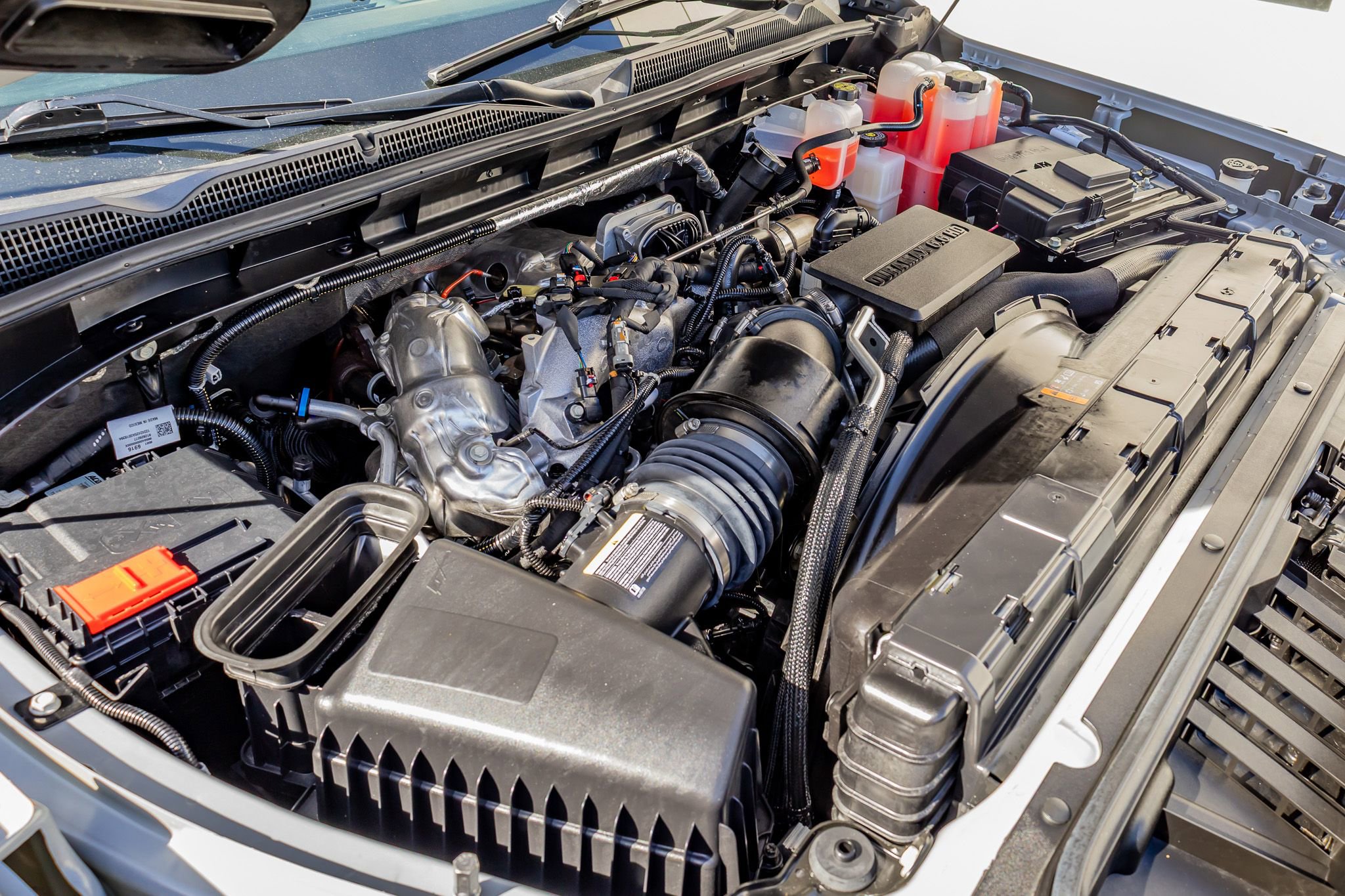 Used 2025 GMC Sierra 2500 AT4X image 40