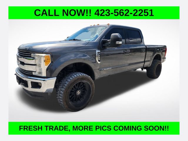 Used 2017 Ford F250 Lariat w/ Lariat Value Package AWD/4WD image 1