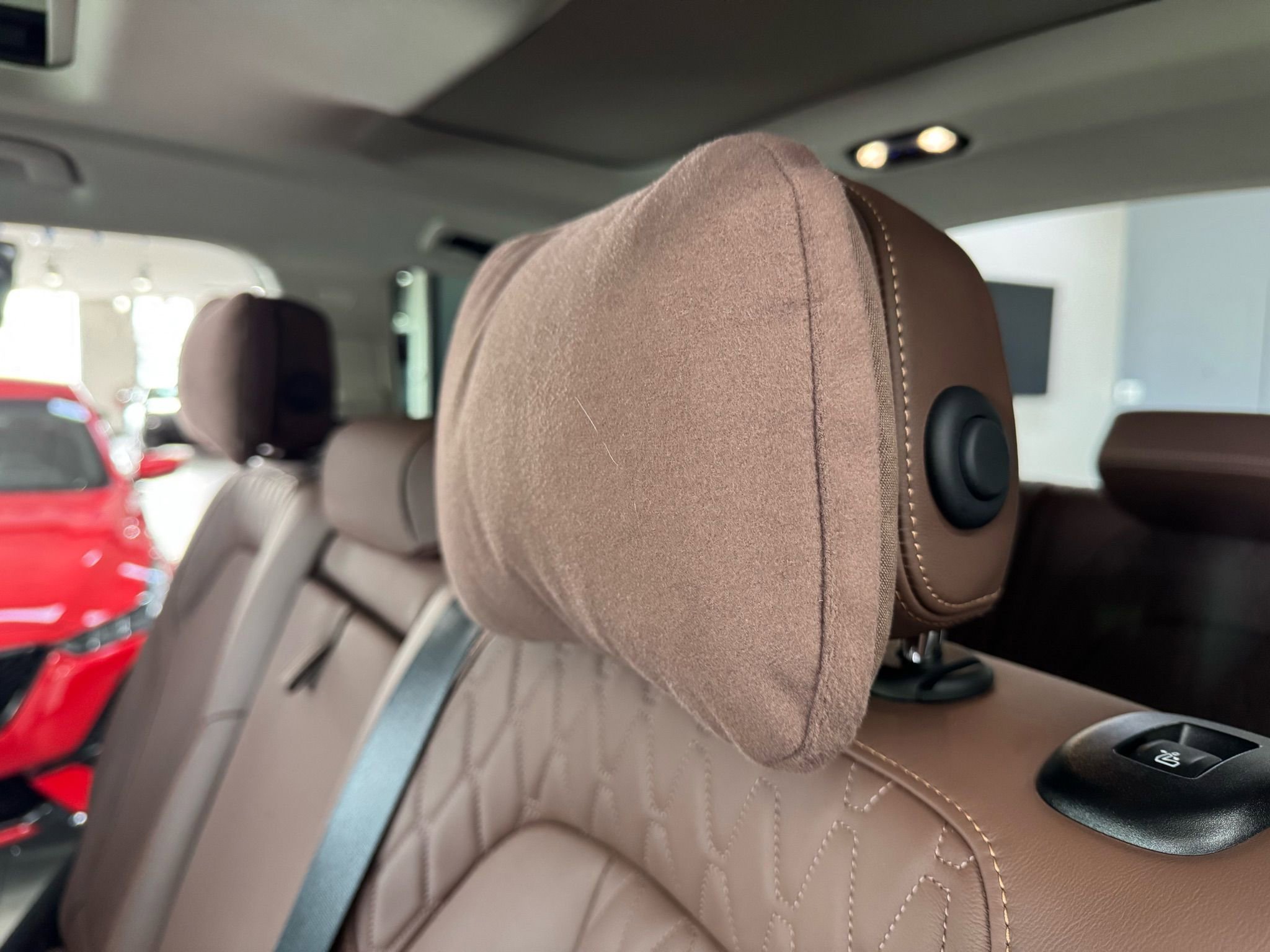 Used 2023 BMW X7 xDrive40i w/ Premium Package image 26