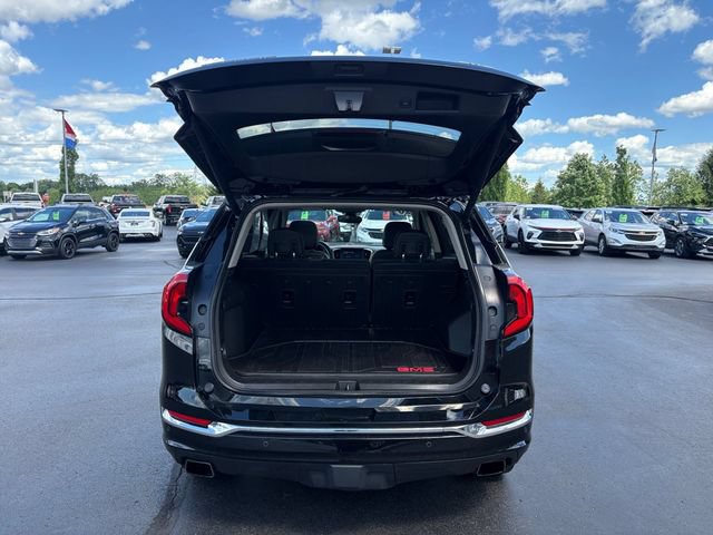 Used 2020 GMC Terrain Denali w/ Denali Premium Package AWD/4WD image 16