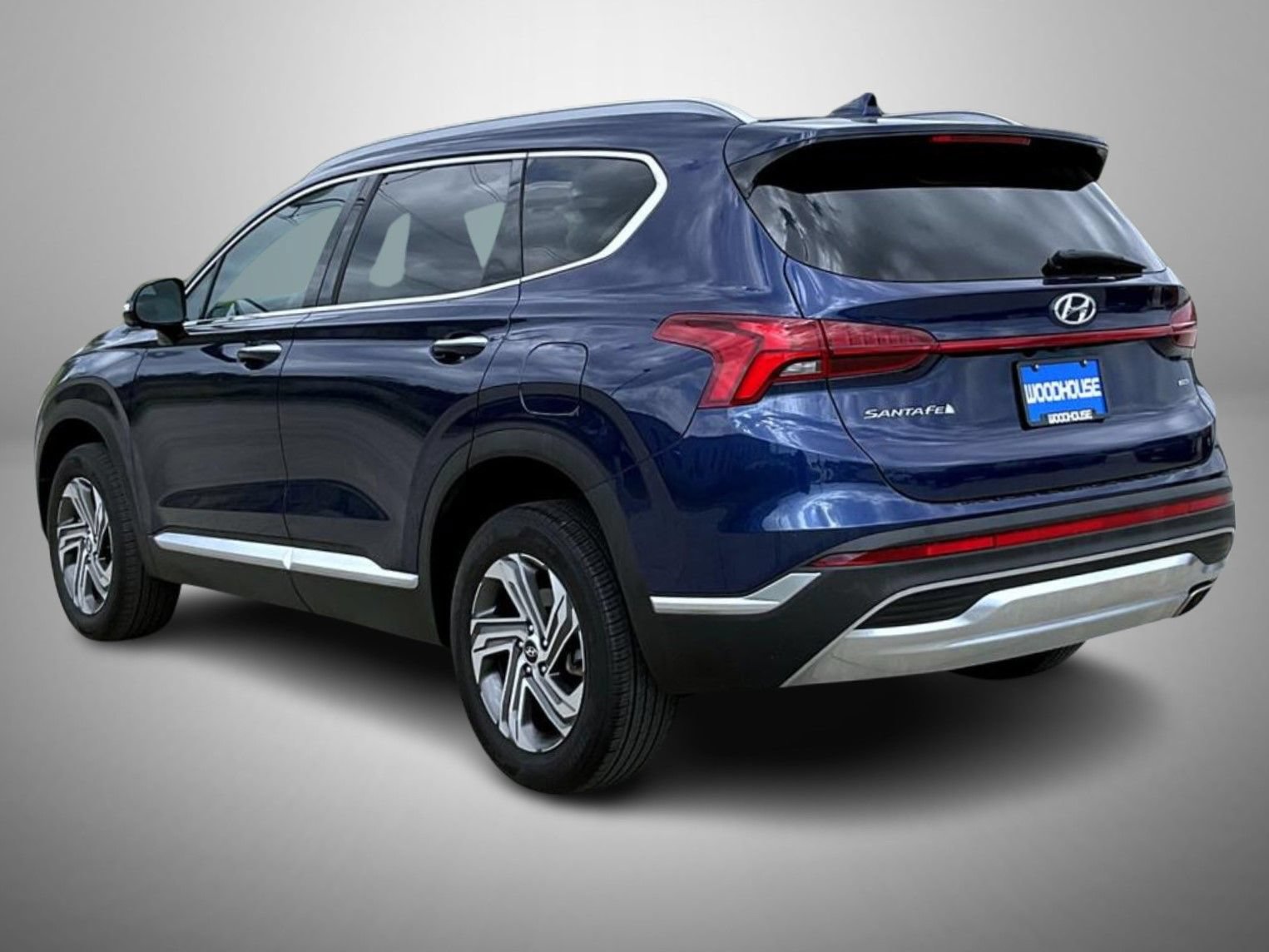 Certified 2023 Hyundai Santa Fe SEL w/ Premium Package AWD/4WD image 7