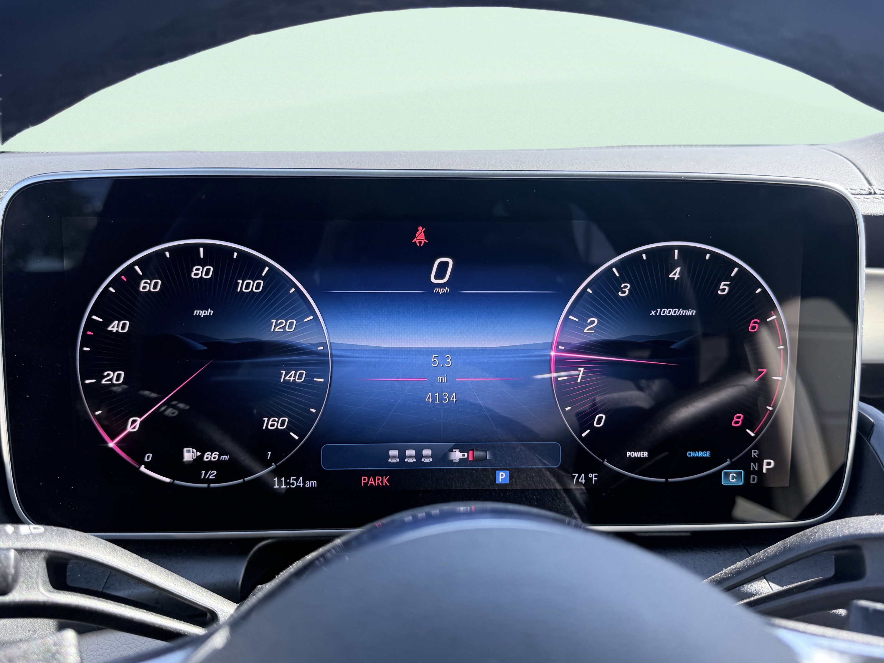 Used 2025 Mercedes-Benz GLC 300 4MATIC image 65